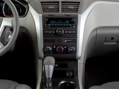 2011 Chevrolet Traverse LT w/2LT