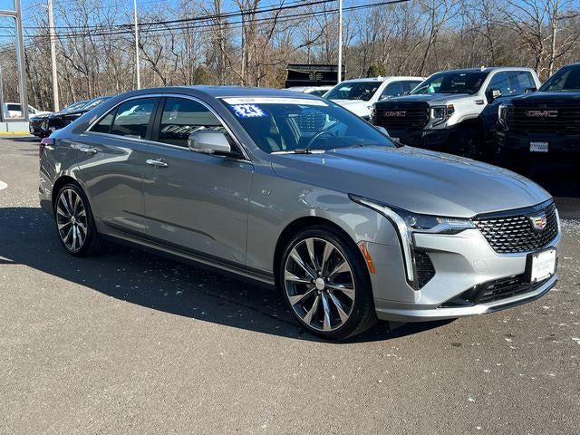 2024 Cadillac CT4 Luxury
