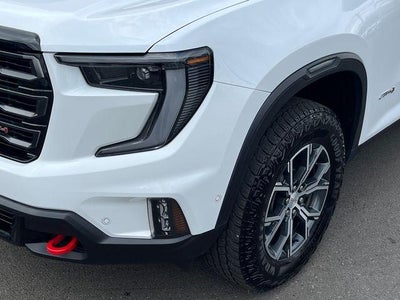 2024 GMC Acadia AT4