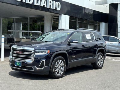 2022 GMC Acadia SLT