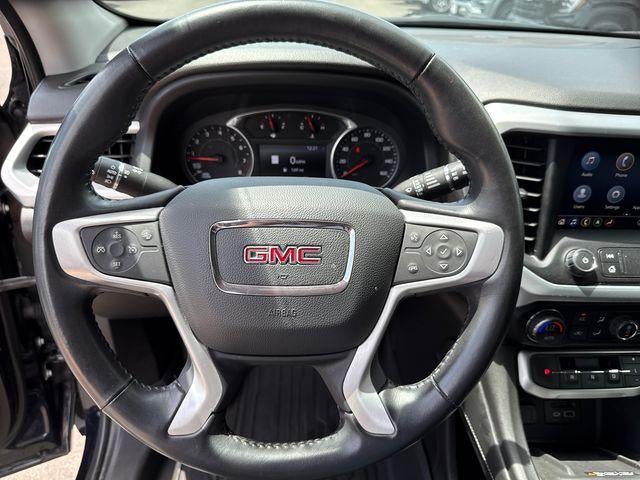2022 GMC Acadia SLT