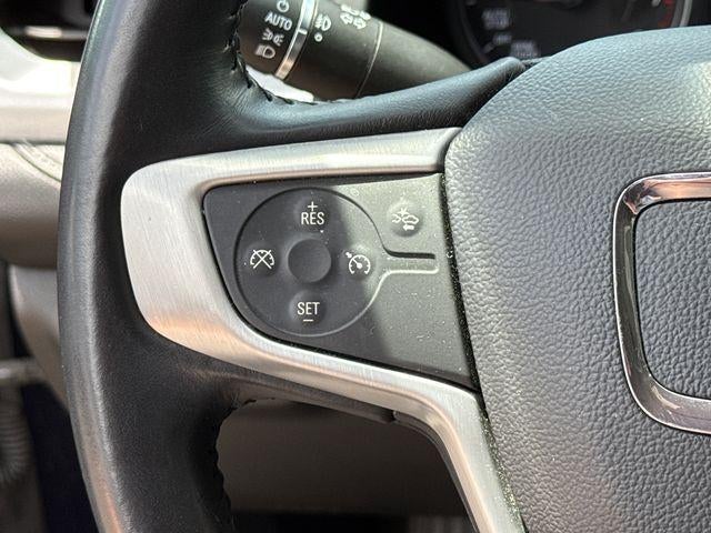 2022 GMC Acadia SLT