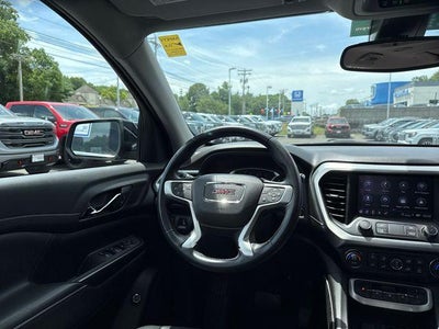 2022 GMC Acadia SLT
