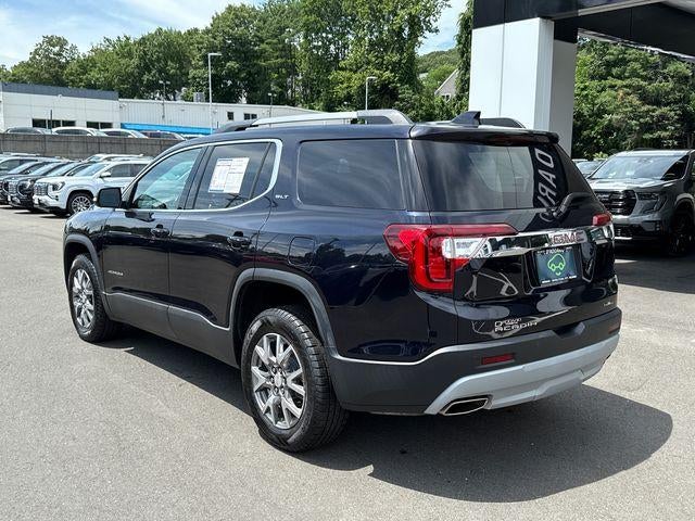 2022 GMC Acadia SLT