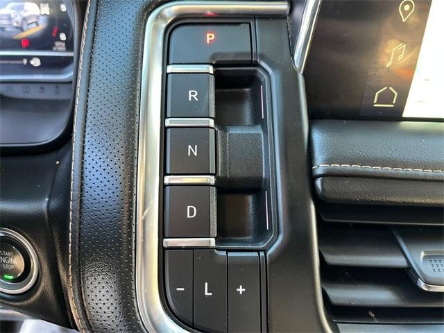 2023 GMC Yukon XL AT4