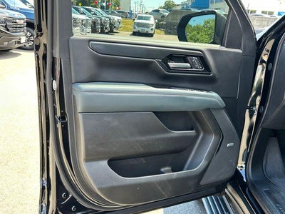 2025 GMC Yukon XL AT4