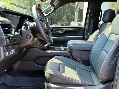 2025 GMC Yukon XL AT4