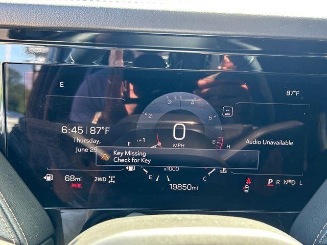 2025 GMC Yukon XL AT4