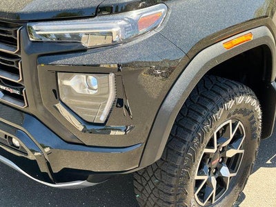 2023 GMC Canyon AT4X