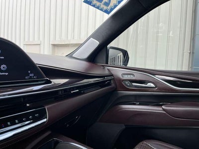 2022 Cadillac Escalade Sport Platinum