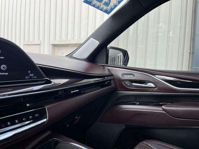 2022 Cadillac Escalade Sport Platinum