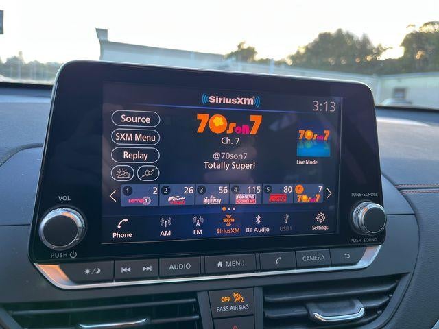 2022 Nissan Altima 2.0 SR