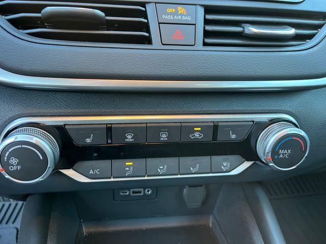 2022 Nissan Altima 2.0 SR