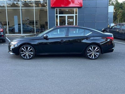 2022 Nissan Altima 2.0 SR