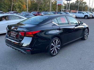 2022 Nissan Altima 2.0 SR