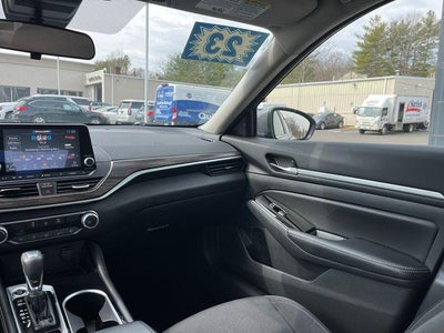 2023 Nissan Altima 2.5 SV