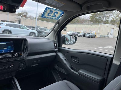 2025 Nissan Frontier S