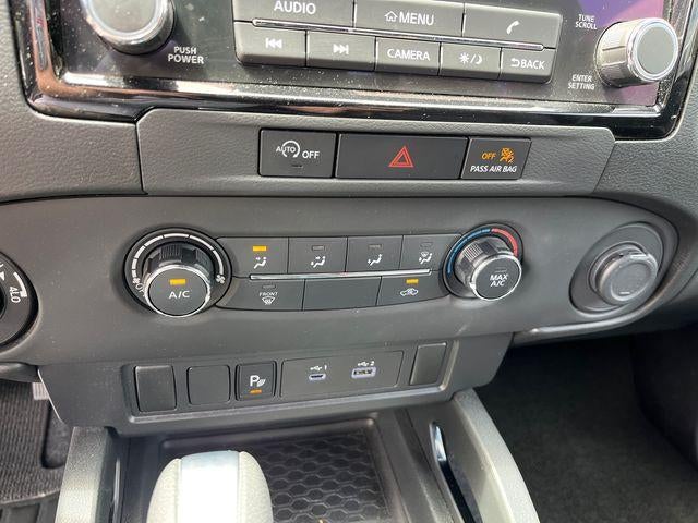 2023 Nissan Frontier Crew Cab SV 4x4