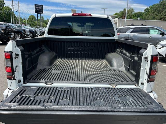2023 Nissan Frontier Crew Cab SV 4x4