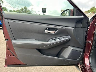 2023 Nissan Sentra SV Xtronic CVT