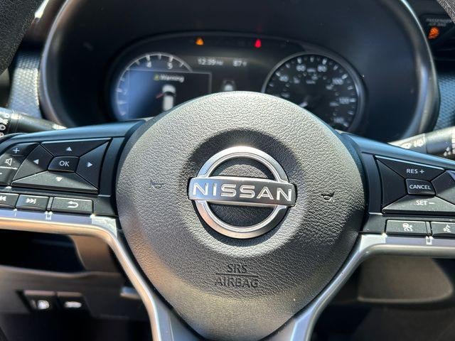 2023 Nissan Kicks SV Xtronic CVT