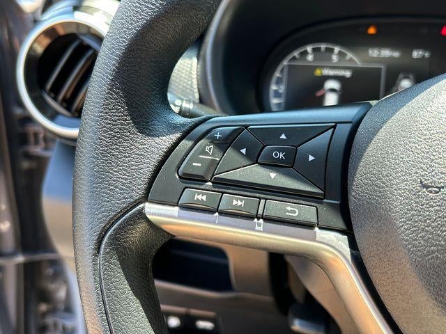 2023 Nissan Kicks SV Xtronic CVT