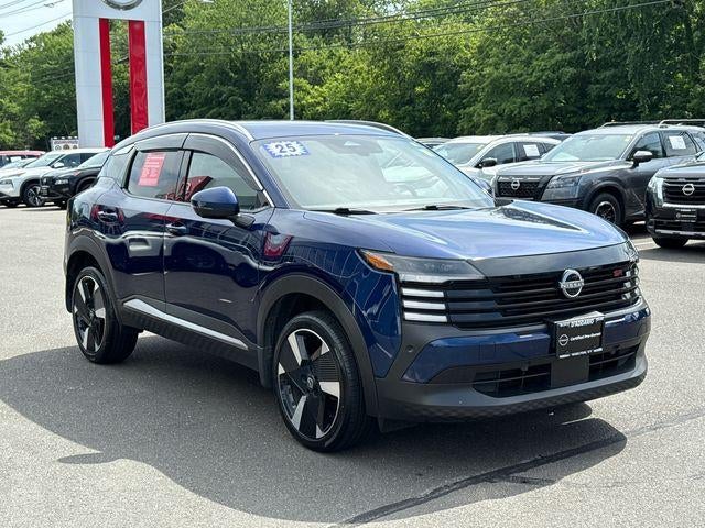2025 Nissan Kicks SR FWD