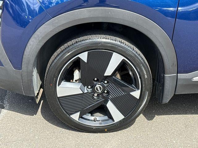 2025 Nissan Kicks SR FWD