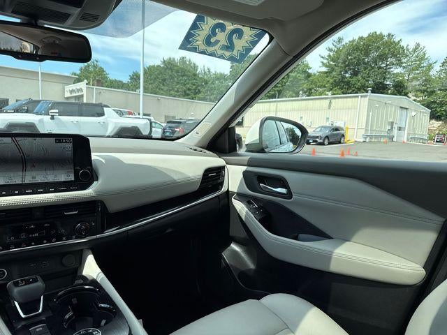 2023 Nissan Rogue SL Intelligent AWD