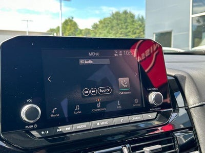 2022 Nissan Pathfinder SV 4WD