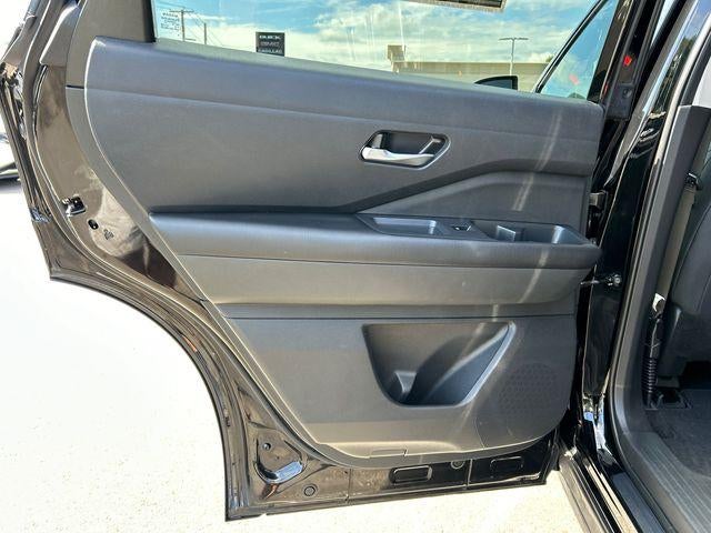 2022 Nissan Pathfinder SV 4WD
