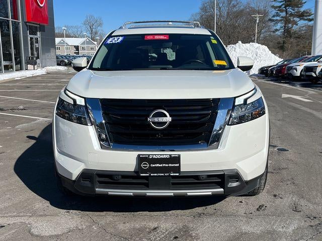 2023 Nissan Pathfinder SL