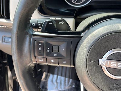 2023 Nissan Pathfinder SL 4WD