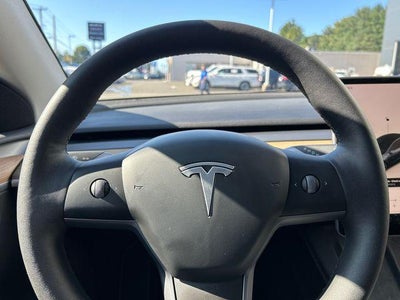 2025 Tesla Model Y Long Range
