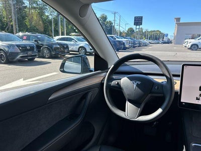2025 Tesla Model Y Long Range