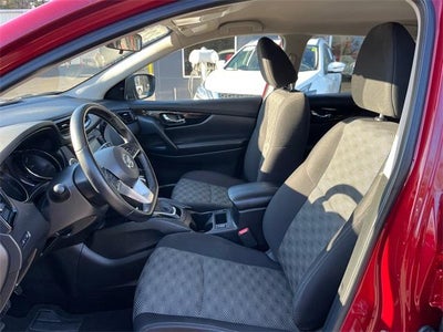 2022 Nissan Rogue Sport SV