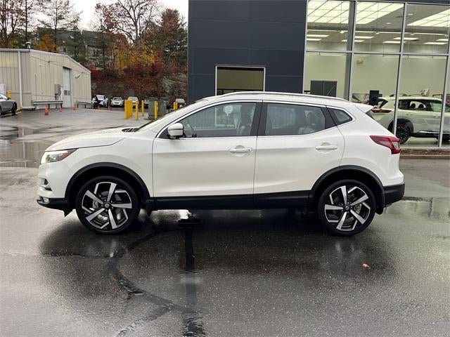 2022 Nissan Rogue Sport SL