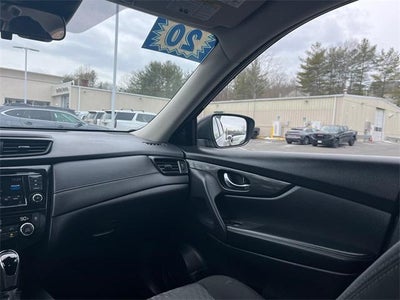 2020 Nissan Rogue SV