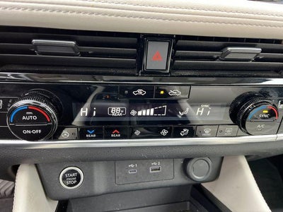 2022 Nissan Rogue SL