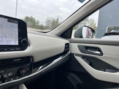 2022 Nissan Rogue SL