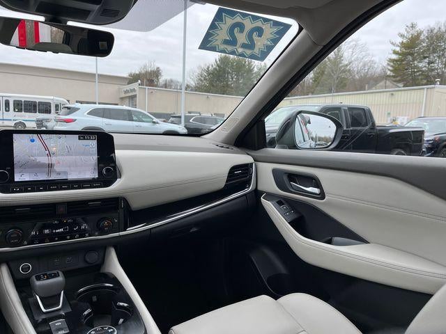 2022 Nissan Rogue SL