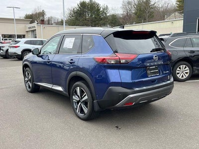 2022 Nissan Rogue SL