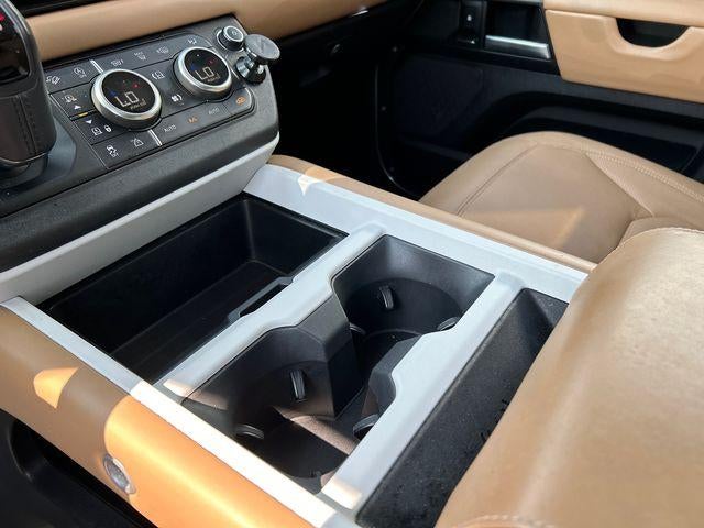 2025 Land Rover Defender 110 P300