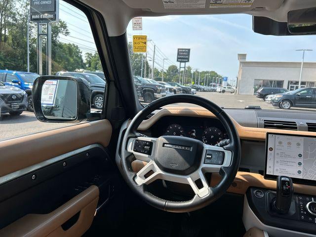 2025 Land Rover Defender 110 P300