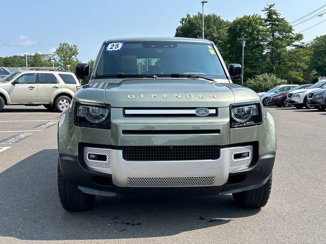 2025 Land Rover Defender 110 P300