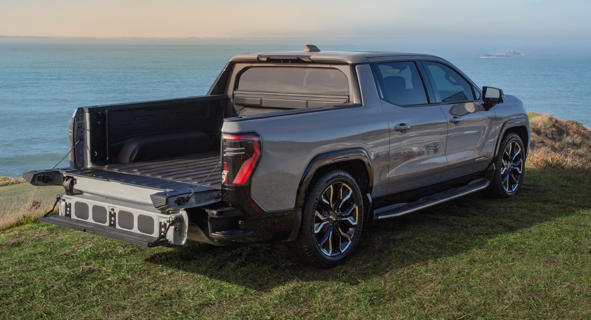 Mario D'Addario Buick GMC in SHELTON CT